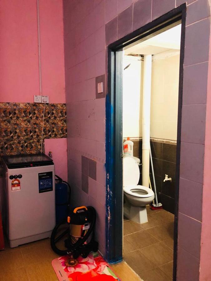 Seri Lagenda Apartment クア エクステリア 写真